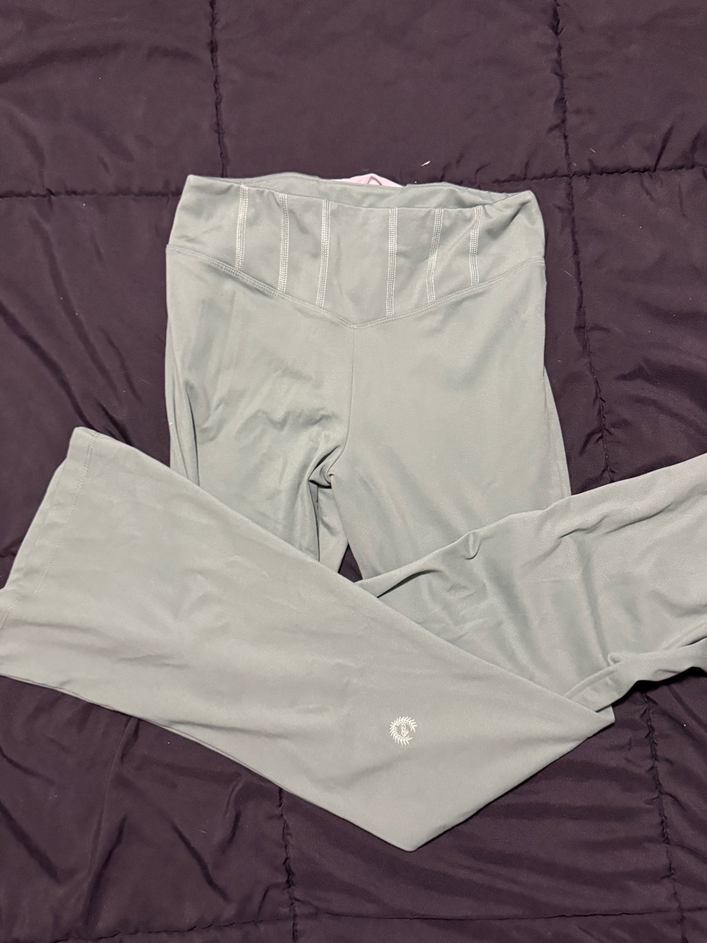 PINK Victoria's Secret Sage Green Active Leggings